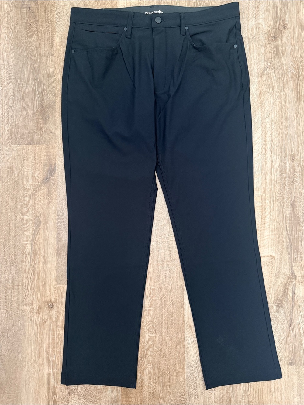 NWT Dockers Go Airweave 5-Pocket Men’s Black Straight Leg Pants